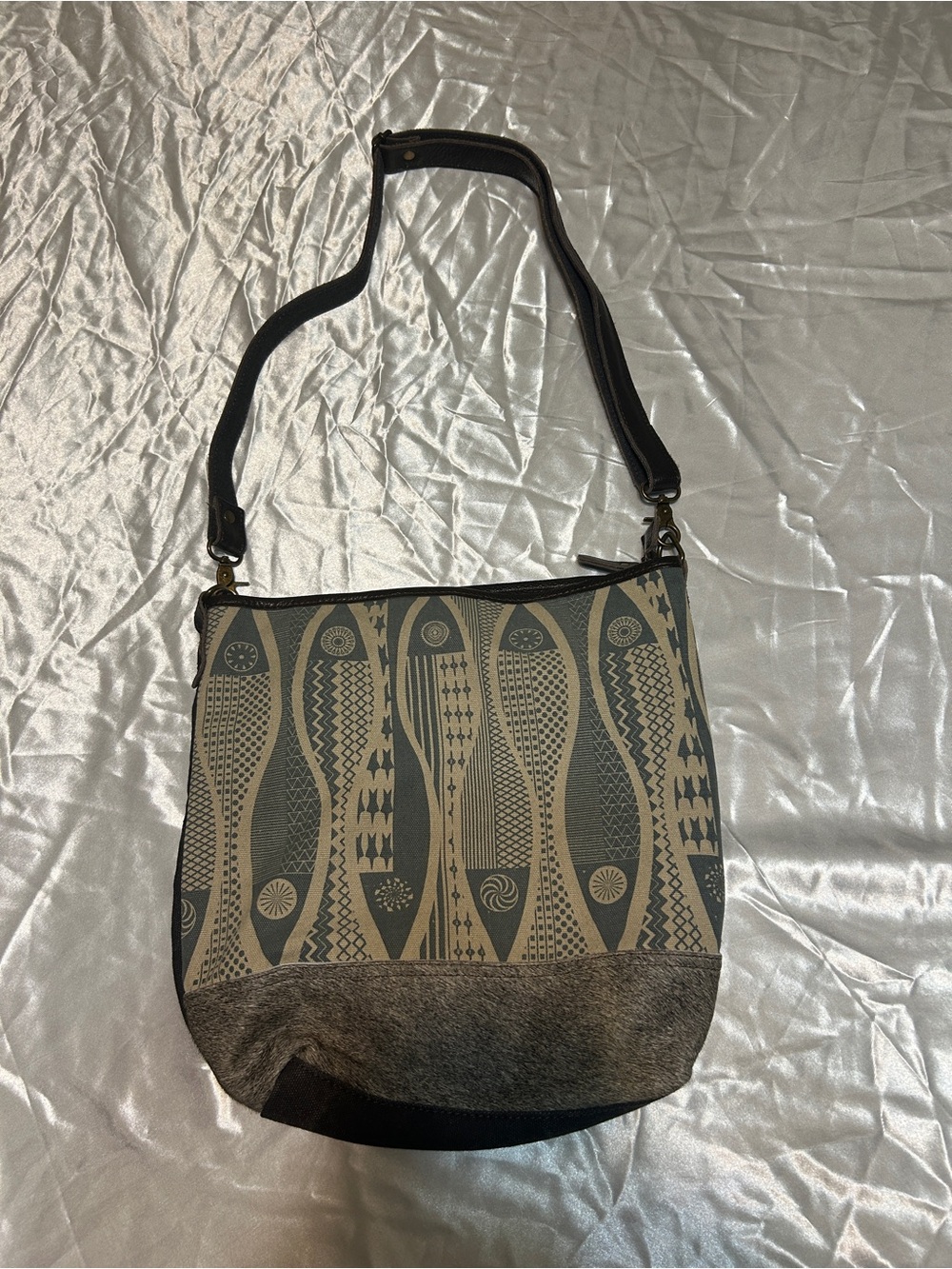 Ann Goti Boho Fish Print Canvas Leather Cowhide Crossbody Bag
